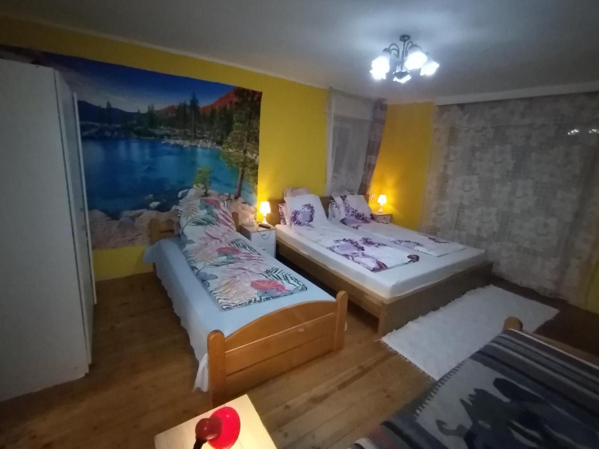 Apartmán Kert Oevezeti Lakas Gyöngyös Exteriér fotografie