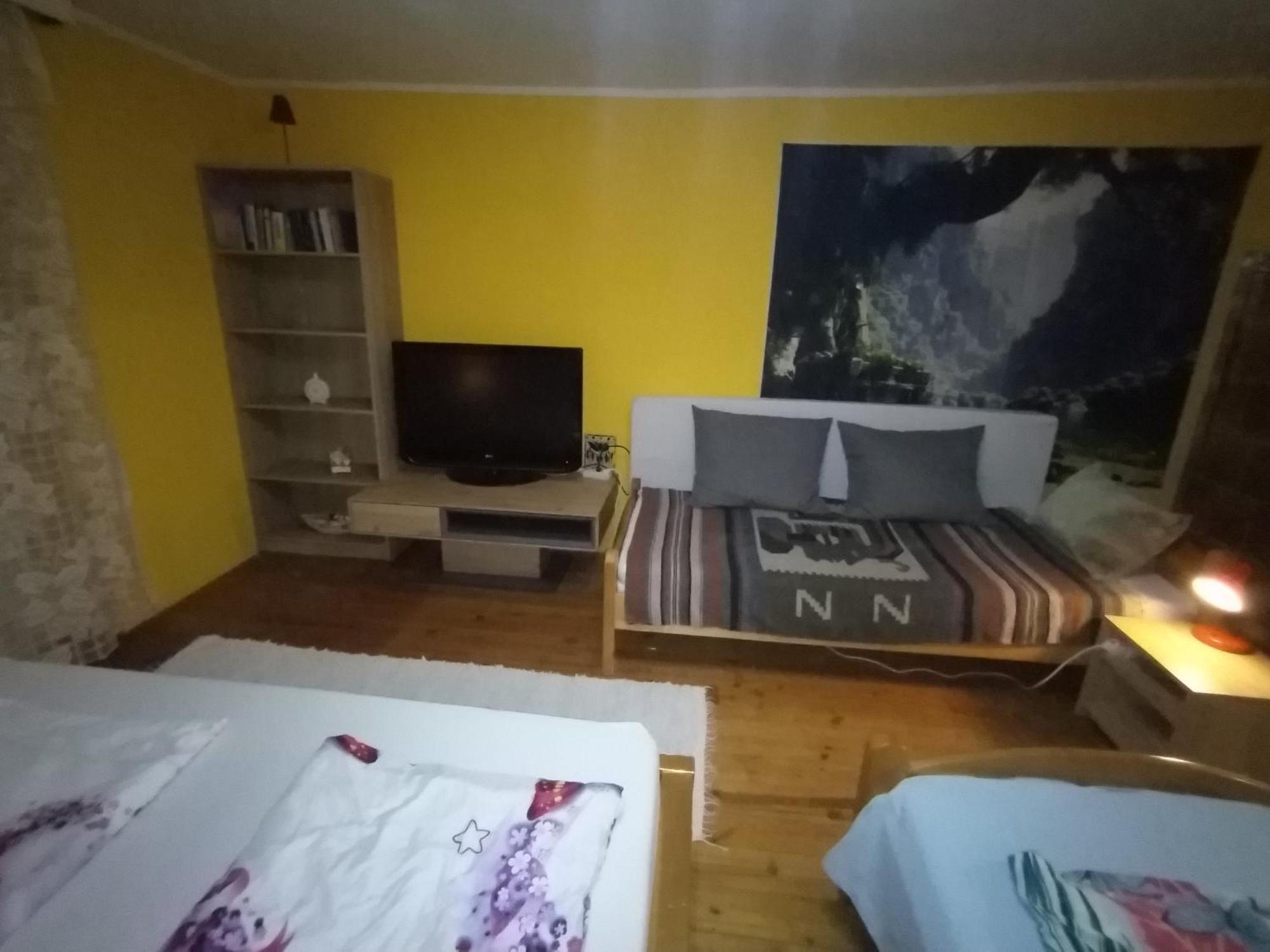 Apartmán Kert Oevezeti Lakas Gyöngyös Exteriér fotografie